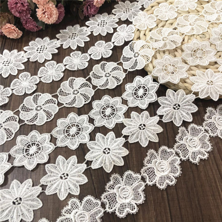 水溶刺绣蕾丝花边  涤纶丝材料 破洞补丁贴花 可剪单独使用 现货