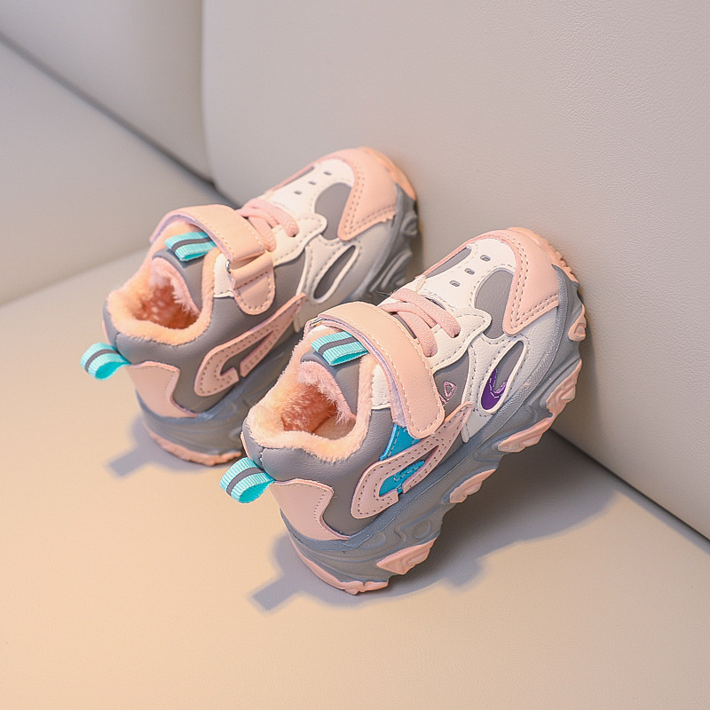 Zapatos de invierno para niños de algodón grande 1-6 años de edad, niños y niñas zapatillas de deporte Bebé forrado de lana gruesa zapatos de algodón zapatos de niño infantil moda