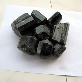 其他非金属;电气石;麦饭石