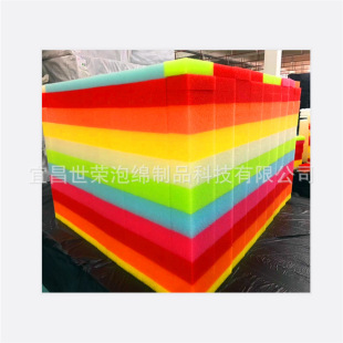 �������a���Ƴ���Ҭ��ľ��â�����b��ˮ�������غ��d�|Ƭ����ă�