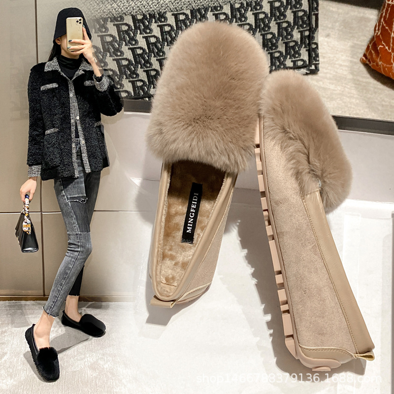 Mocasines forrados de lana para mujer Otoño e Invierno 2023 nuevos zapatos de felpa planos para mujer desgaste exterior slip-On Plus size Pumps 41-43