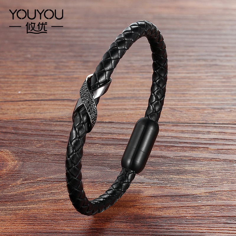New Bracelet Wholesale Punk Couple Bracelet Stainless Steel Leather Men's and Women's Bracelets Charm Leather Bracelets New Bracelet Wholesale Punk Couple Bracelet Stainless Steel Leather Men's and Women's Bracelets Charm Leather Bracelets