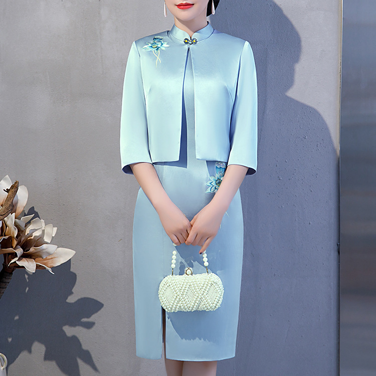 Spring Wedding Outfit for Mother-In-Law, Two-Piece Set with Front Slit, Short Embroidered Style, 5880, Artistic Retro Style