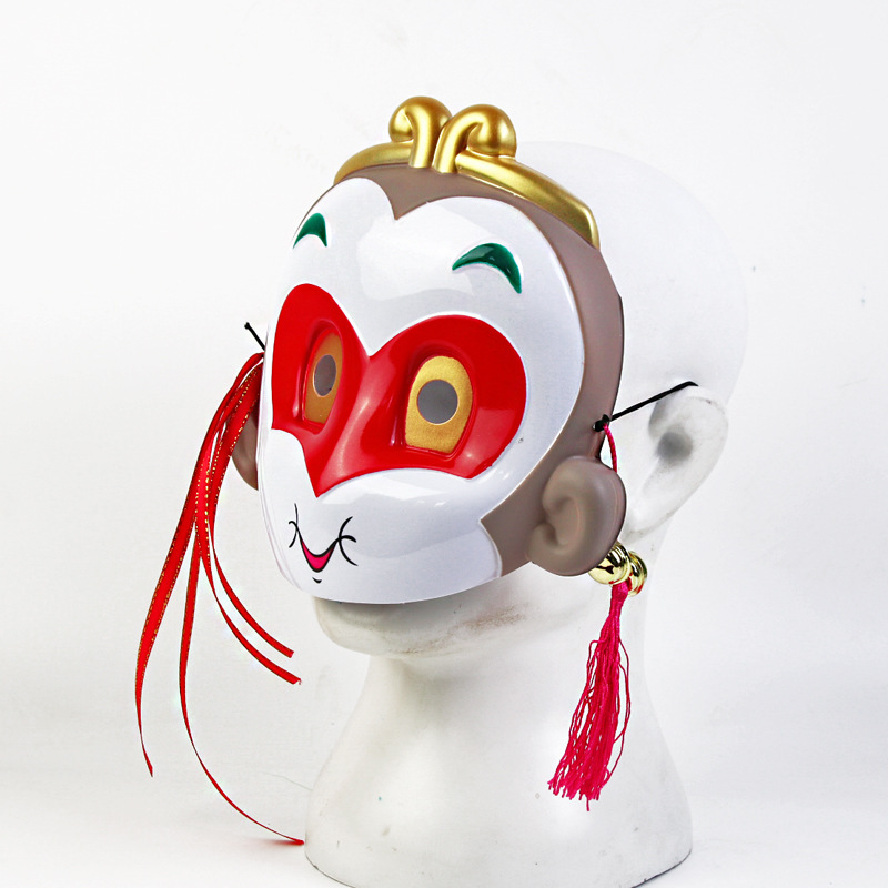 Productos privados exclusivos para miembros, divertidas y siempre cambiantes máscaras faciales hechas a mano para Halloween.