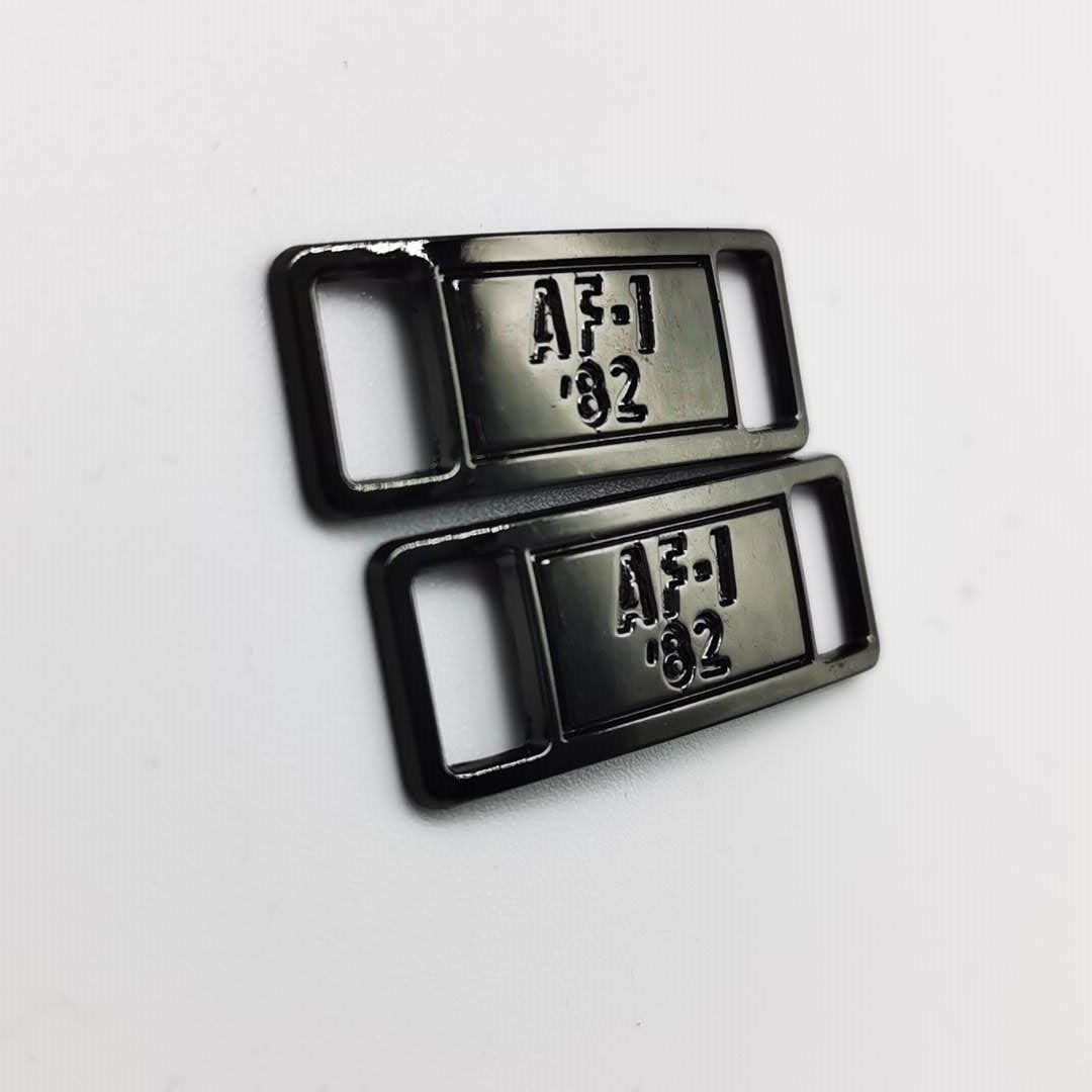 Hard engraved 82 Gun Color