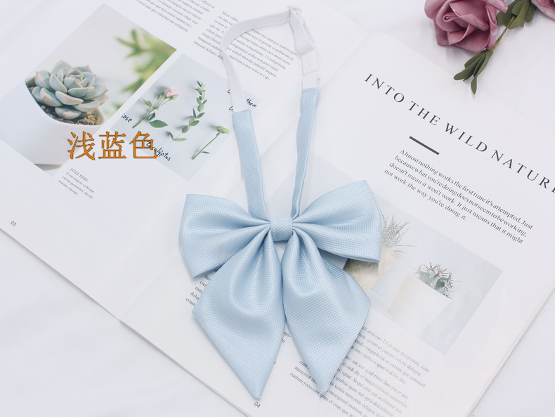 Ventas directas de fábrica magia Plaid JK pajarita de las mujeres ángulo oblicuo gigante pluma raíz arco uniforme escolar marinero traje pajarita en stock