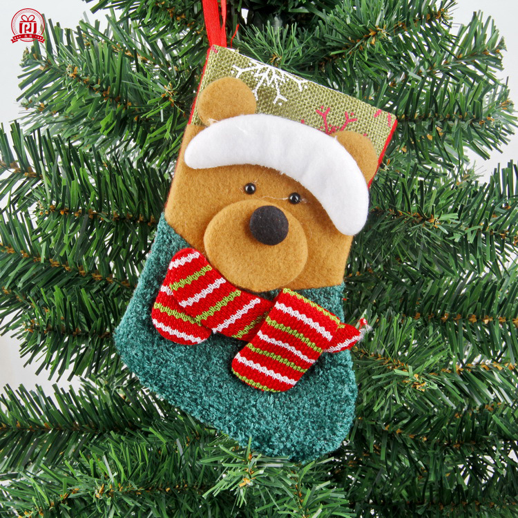 Suministros de decoración navideña calcetines para niños dulces bolsa de regalo calcetines pequeños colgante de árbol de navidad calcetines de santa claus