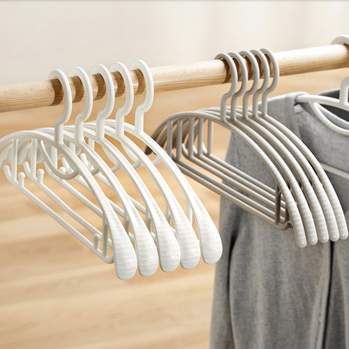 3004 traceless clothes hanger household clothes hanger widened non-slip clothes drying rack thickened plastic rack anti-deformation clothes hanger