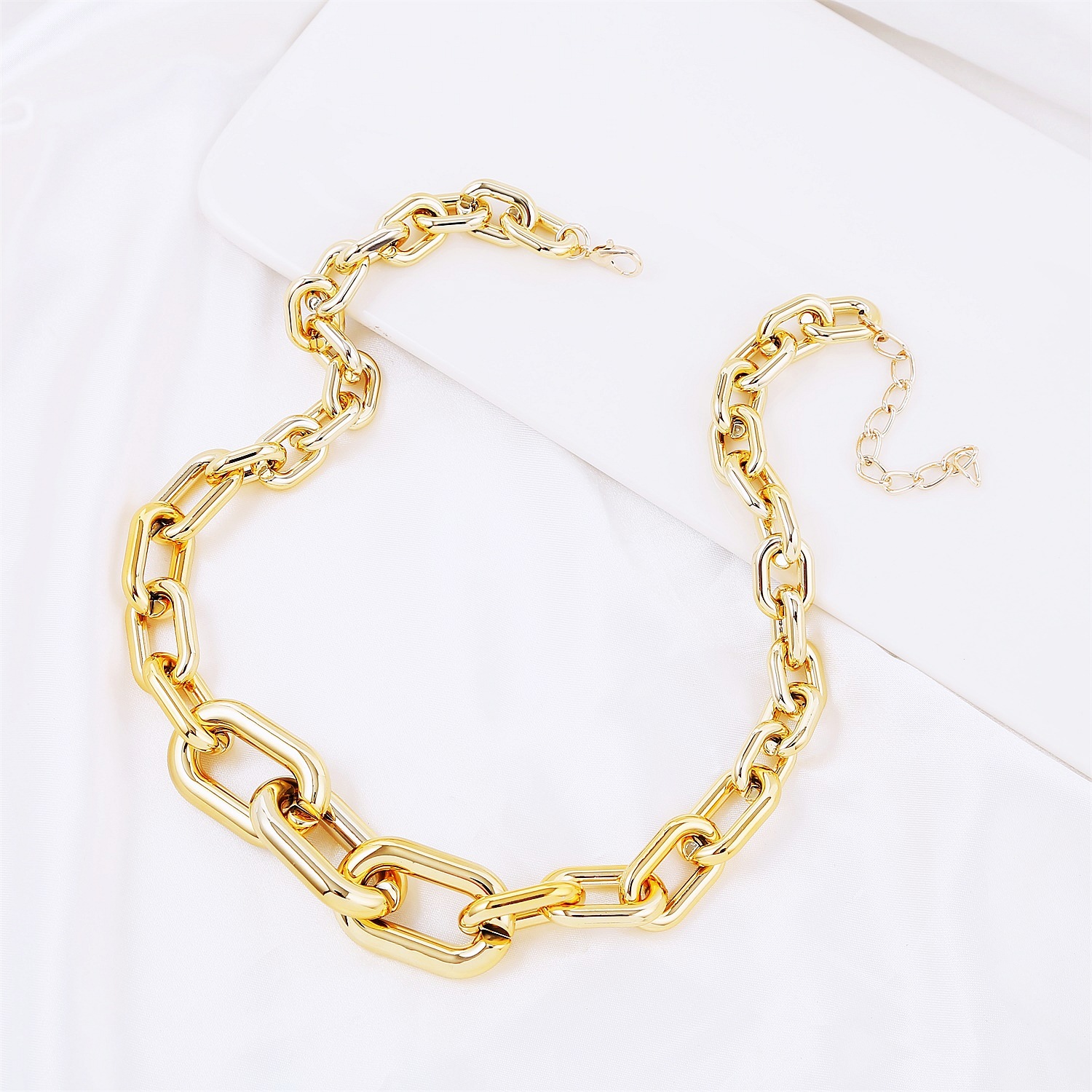 jewelry punk style necklace peripheral trend exaggerated simple acrylic chain necklace female_voghion.com