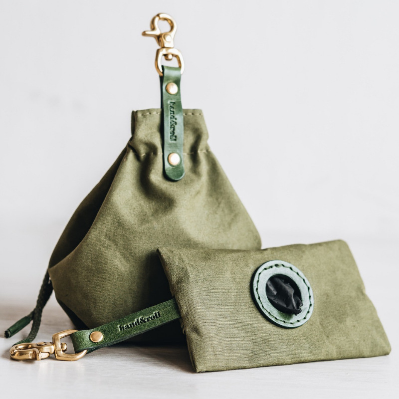 Spot portable pet dog snack bag outdoor bunched canvas dog food bag dog supplies engraved LOGO