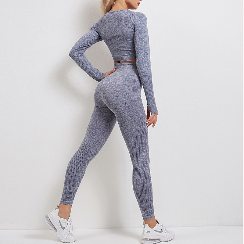 Conjunto deportivo de fitness, top de manga larga sin costuras, pantalones de yoga ajustados de estilo europeo y americano, adelgazantes, transpirables y de secado rápido.