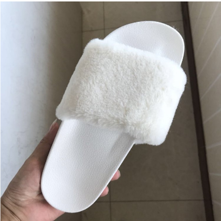 2021 nuevos zapatos de mujer de comercio exterior zapatos de mujer transfronterizos sandalias de plataforma de diamantes de imitación de felpa zapatos de mujer Zapatillas peludos zapatos de mujer