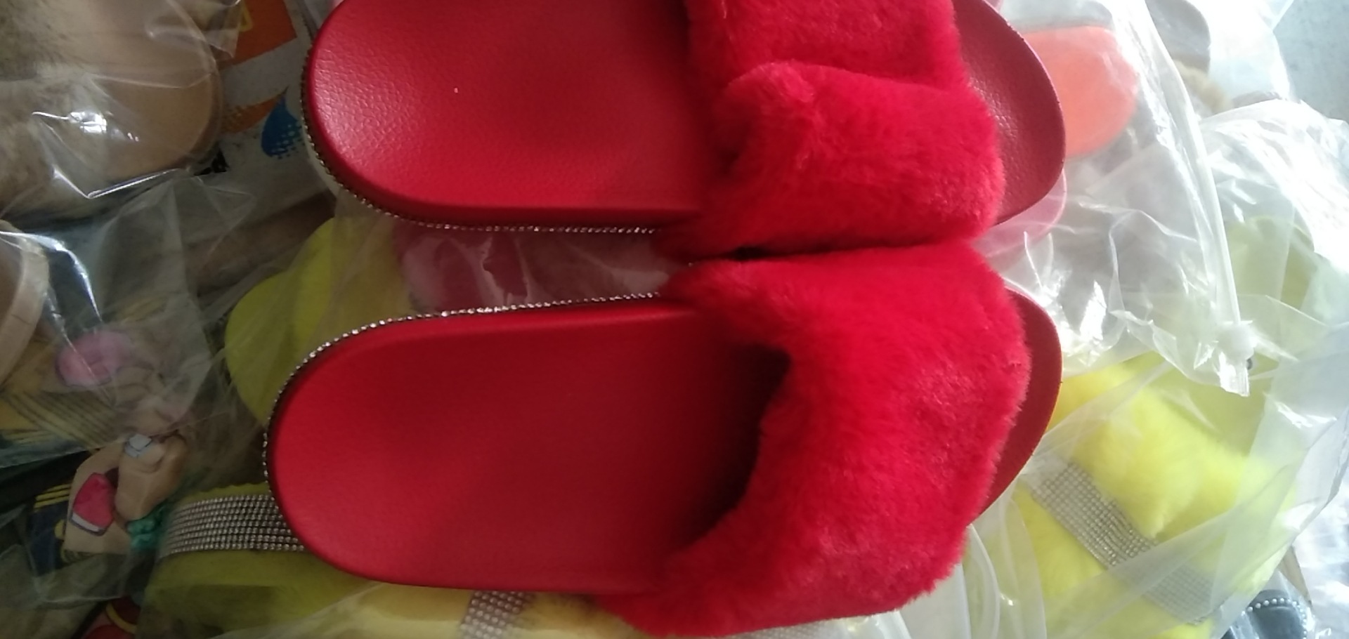 2021 nuevos zapatos de mujer de comercio exterior zapatos de mujer transfronterizos sandalias de plataforma de diamantes de imitación de felpa zapatos de mujer Zapatillas peludos zapatos de mujer