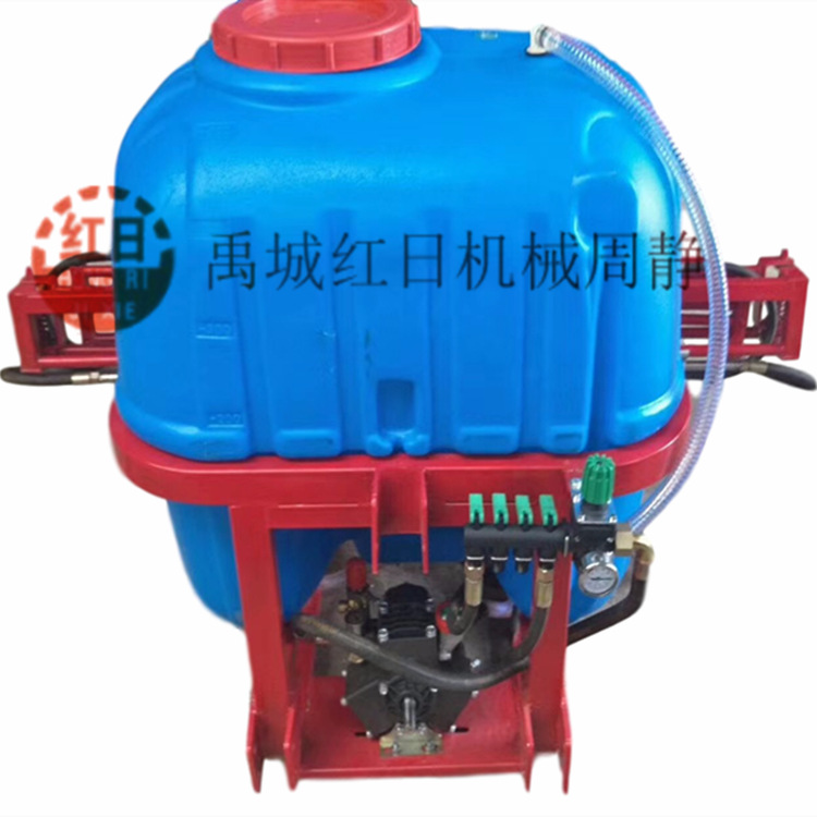 禹城红日机械喷雾器  四缸隔膜泵800L喷药机  打药机生产厂家