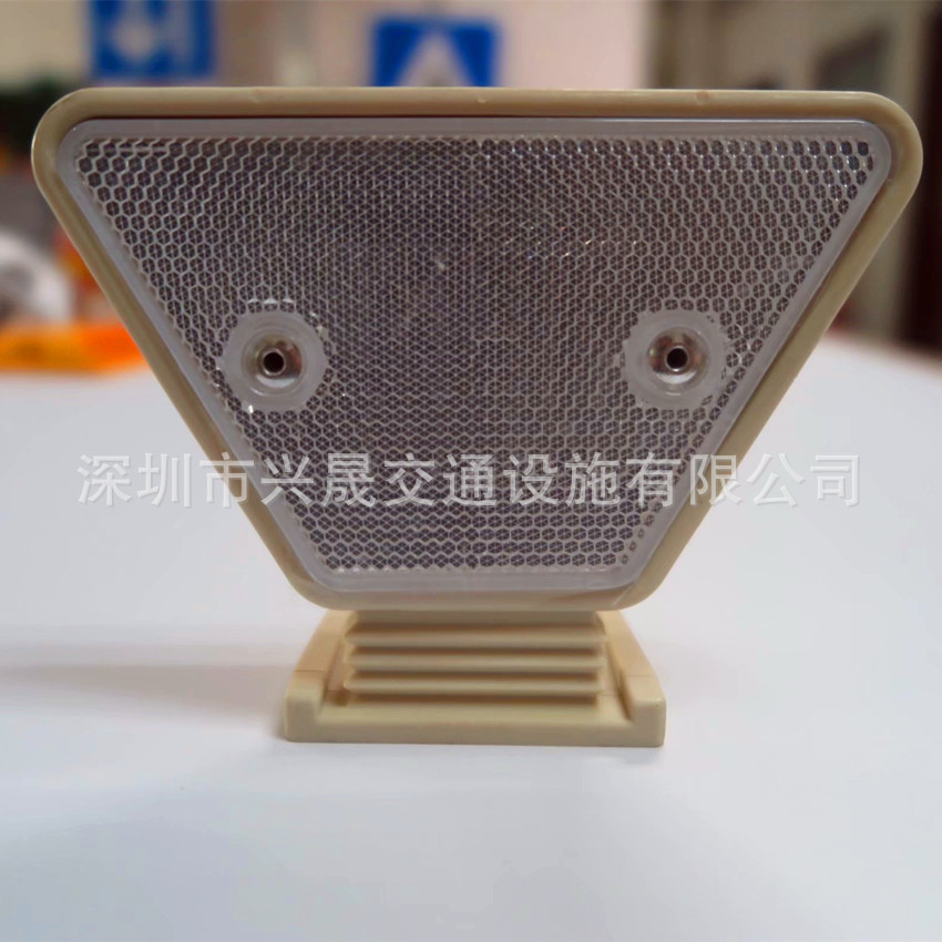 pu轮廓标 反弹梯形轮廓标 菱形 塑料反光片 深圳厂家单面白色黄色