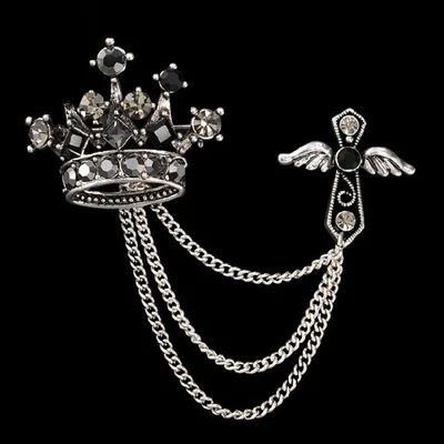 Z16 Yiwu fábrica directa de los hombres europeos y americanos broche Corona Británica Cruz insignia borla Accesorios