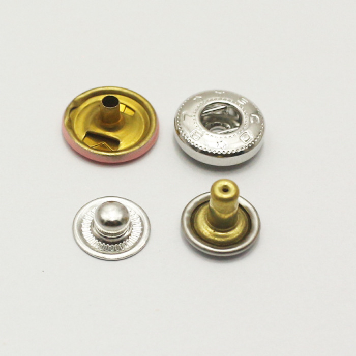 Specializing in the supply of four buttons urgent buttons high quality pure copper metal urgent buttons wholesale preferential quantity multi-price excellent