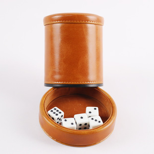 Производитель Custom High -End PU кожаный ремень Lush Clate Staticed Band Cuce Cuce Bar Leisure Game Cup Cup Cup Cup