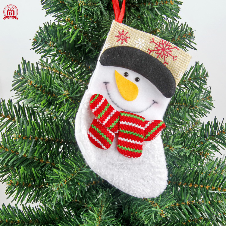 Suministros de decoración navideña calcetines para niños dulces bolsa de regalo calcetines pequeños colgante de árbol de navidad calcetines de santa claus