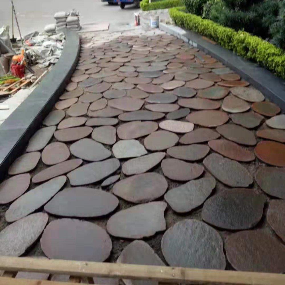 现货供应造景铺路河卵石 路面铺设用鹅卵石 人工河底垫层河卵石