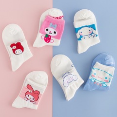 Japanese style women's dog cartoon socks, cotton mid-calf women's socks, cute girl style casual short socks, sports socks