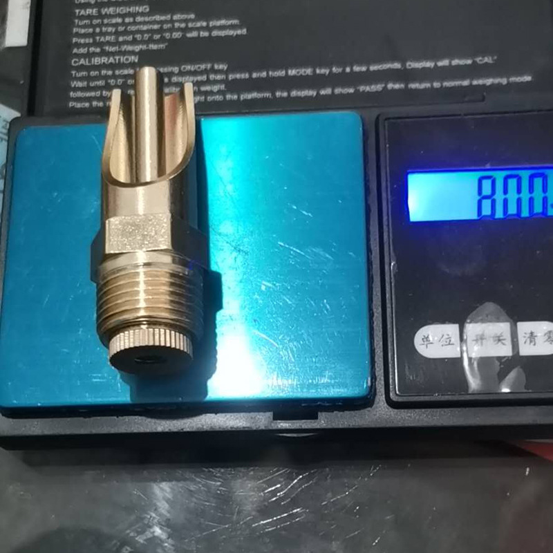 Boquilla de cerdo tipo pico de pato de acero inoxidable boquilla de cerdo tipo pezón tapa de cobre tapa de plástico boquilla de cerdo a prueba de salpicaduras