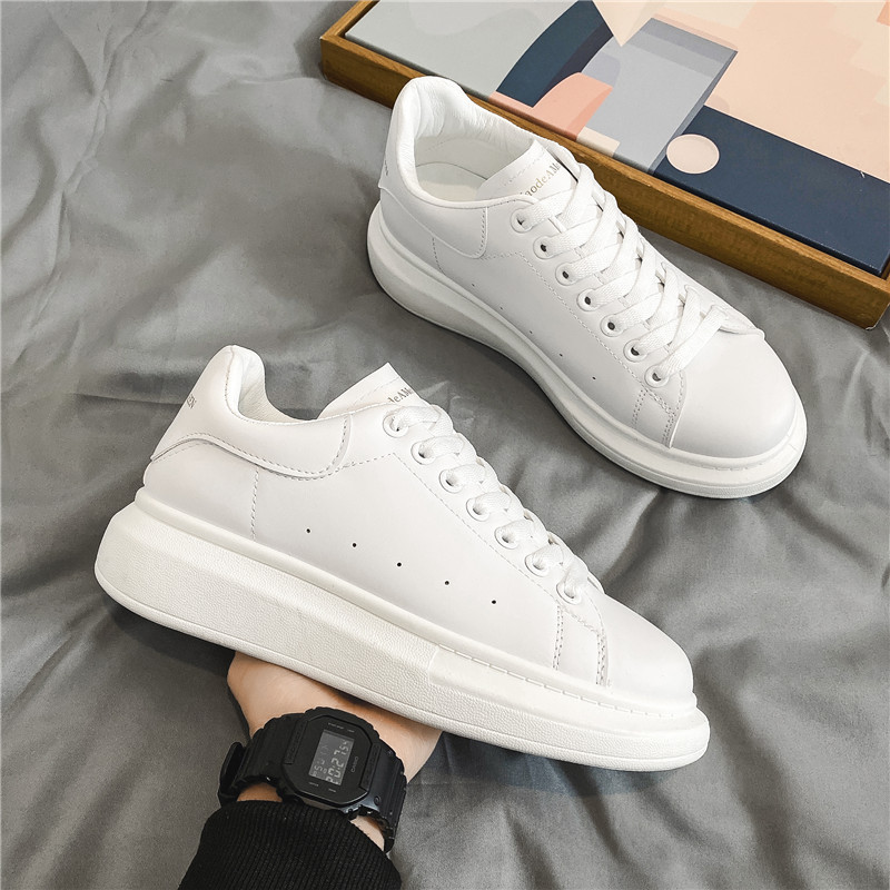 Celebridad de Internet zapatos blancos de los hombres del todo fósforo suela gruesa mayor zapatilla de deporte clásico pareja de estudiantes zapatos de mesa ins McQueen mismo estilo