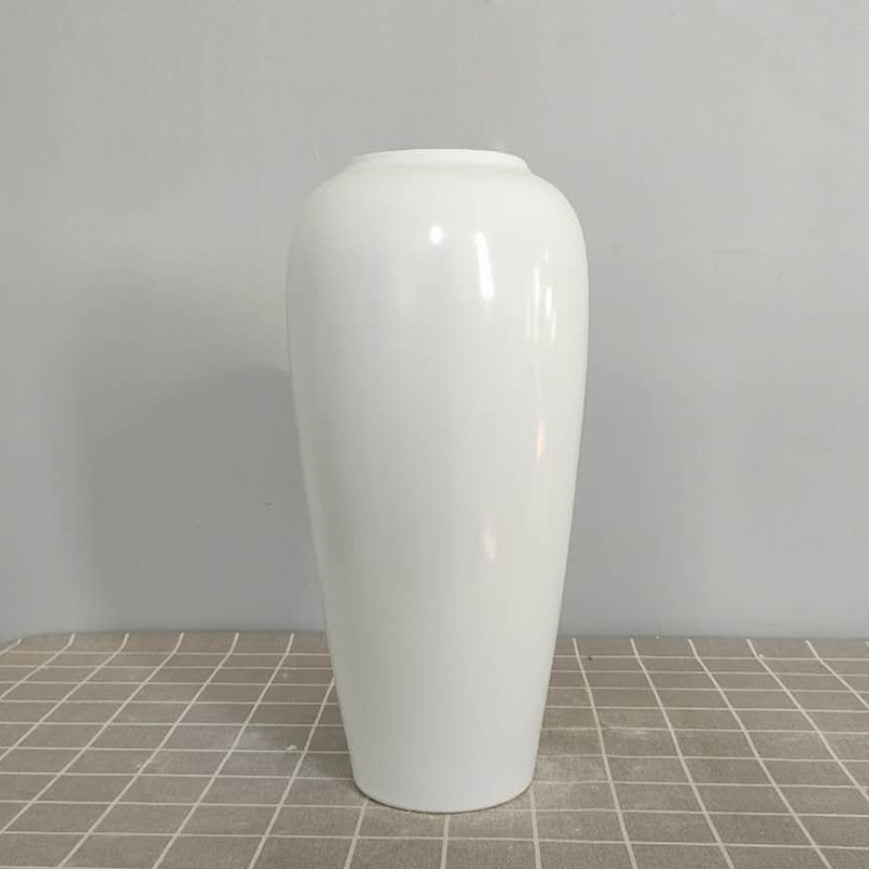 흰색 대 높이 32cm 폭 14cm 구경 8cm