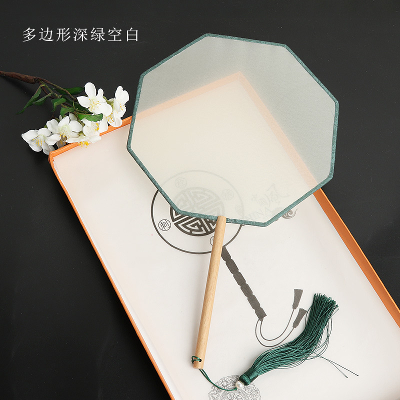 Pintado a mano estilo antiguo ventilador en blanco al por mayor pluma fina pintura a mano alzada superficie de ventilador de caligrafía mango largo ventilador redondo hecho a mano material de bricolaje