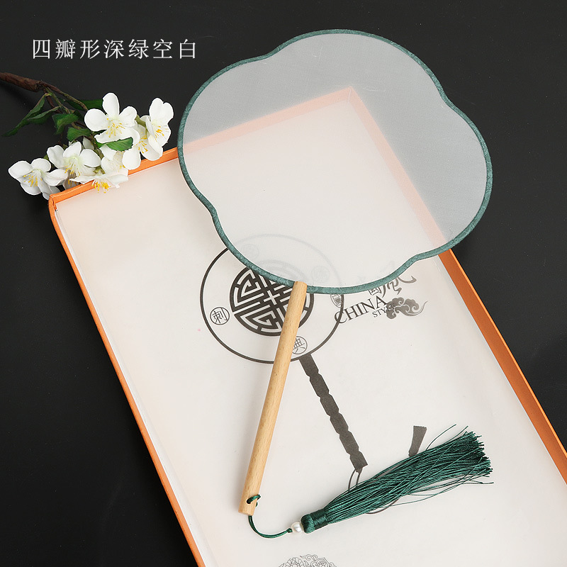 Pintado a mano estilo antiguo ventilador en blanco al por mayor pluma fina pintura a mano alzada superficie de ventilador de caligrafía mango largo ventilador redondo hecho a mano material de bricolaje