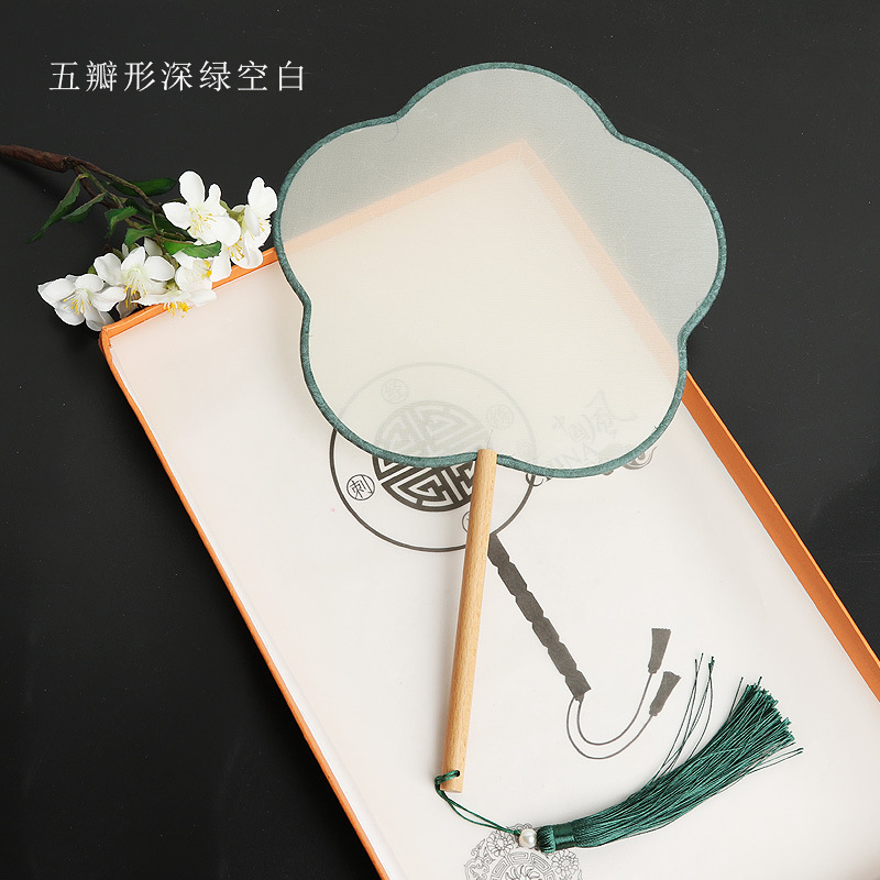 Pintado a mano estilo antiguo ventilador en blanco al por mayor pluma fina pintura a mano alzada superficie de ventilador de caligrafía mango largo ventilador redondo hecho a mano material de bricolaje