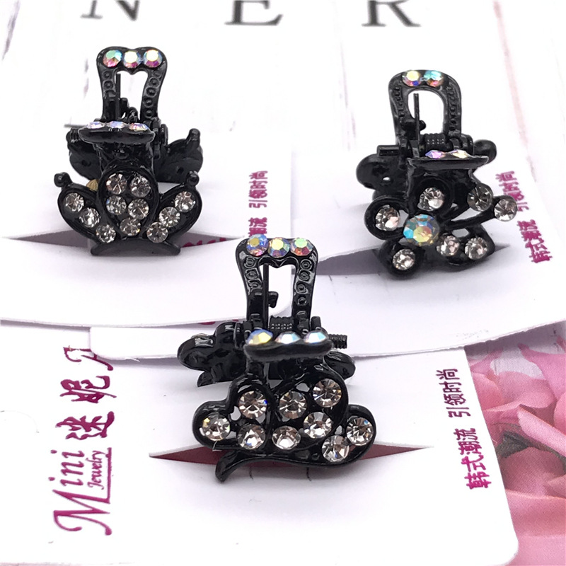 20 estilo de aproximadamente 2,5 cm plateado diamante incrustado pequeño clip superior con clip de horquilla de tarjeta dos yuanes tienda de accesorios para el cabello accesorios para la cabeza