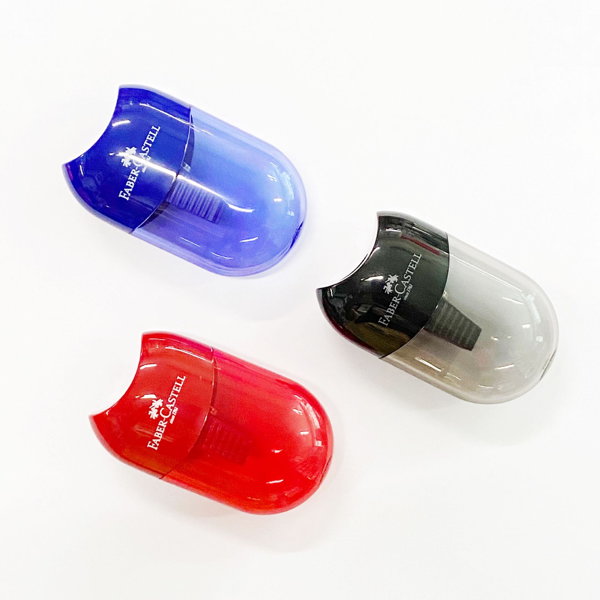 183511 solo agujero sacapuntas (color al azar)