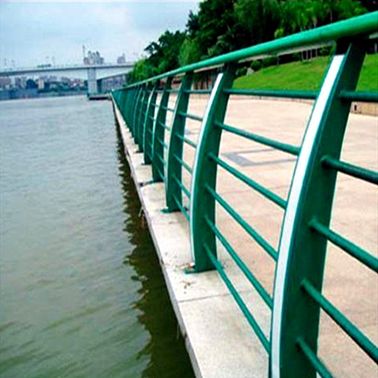 厂家直供灯光景观护栏立交桥道路防护扶手 桥梁隔离护栏桥梁栏杆