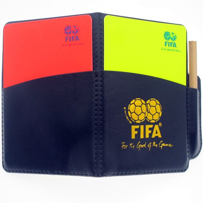 Factory direct sales of PVC red and yellow card football referee supplies, including pencils, red and yellow card notebooks, and paper.