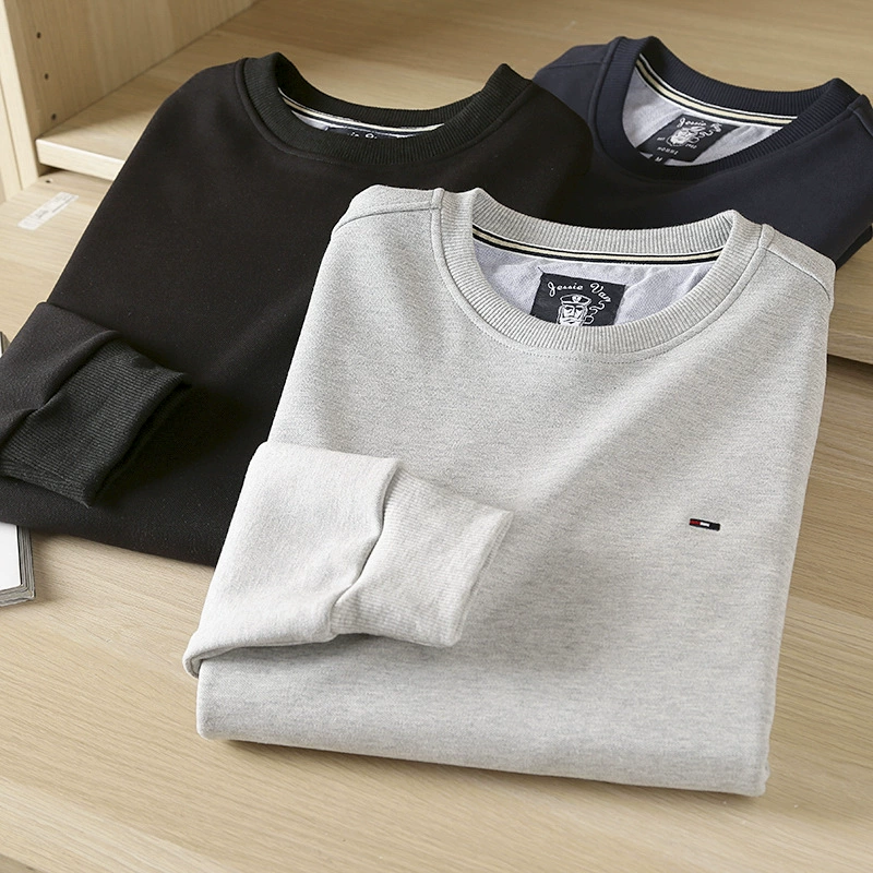 Модный бренд! Прочная и качественная продукция! Можно приобрести в комплекте. Цена в магазине 398! Мужская модная толстовка из флиса с вышивкой для осени и зимы.