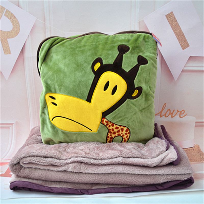 Animal de dibujos animados almohada edredón de doble uso aire acondicionado edredón siesta manta multifuncional coche viaje almohada plegable edredón al por mayor