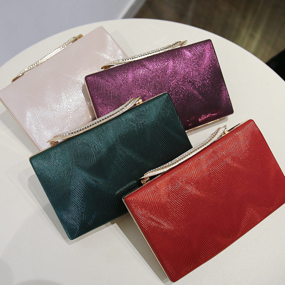 2023 nuevo bolso de noche transfronterizo bolso de banquete bolso de hombro de moda bolso de noche de mano vestido de todo fósforo pequeño bolso cuadrado