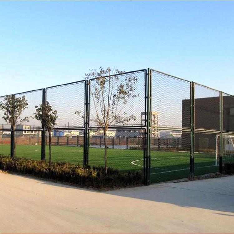 体育设施球场网隔离围网 运动球场铁艺浸塑网围网批发