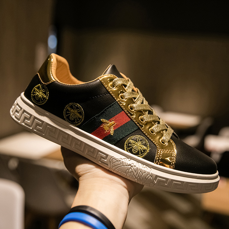 European Station Fashion Spring and Summer Men's Casual Sneakers British Little Bee-Shaped Men's Catwalk Sneakers Breathable Men's Shoes