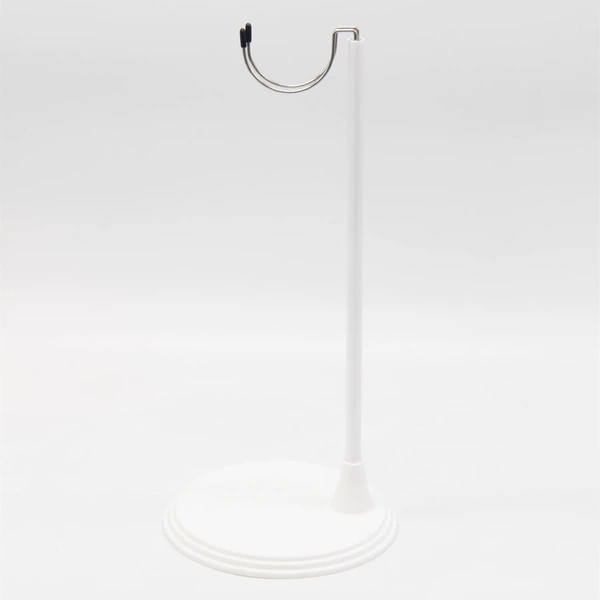 B-style white (top hip))