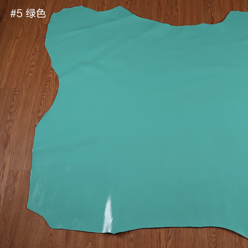 牛皮，本公司做多种多样的牛皮系列。