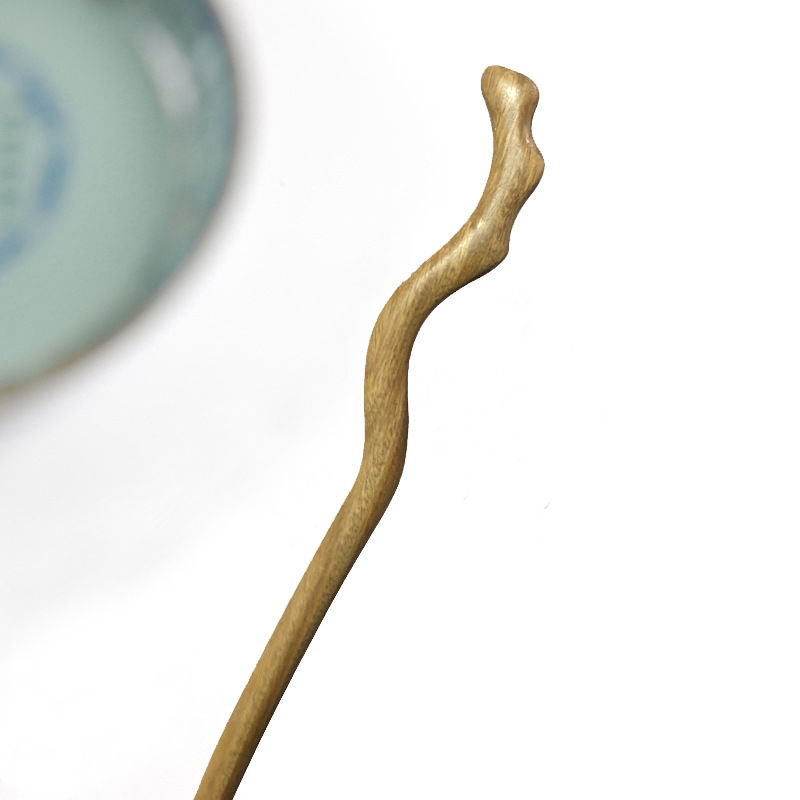 Tianzhi No. 2 green sandalwood 18 cm