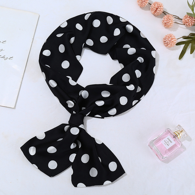 47 # 검은 배경 점