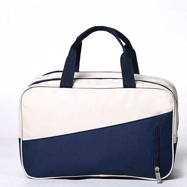 Capacious sports bag for men and women
