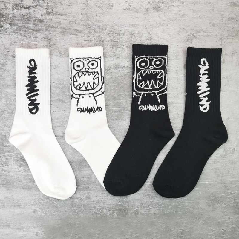 Mid-barrel socks men's autumn and winter Korean couples trendy hip-hop Street skateboard basketball long-barrel trendy brand sports socks for men and women