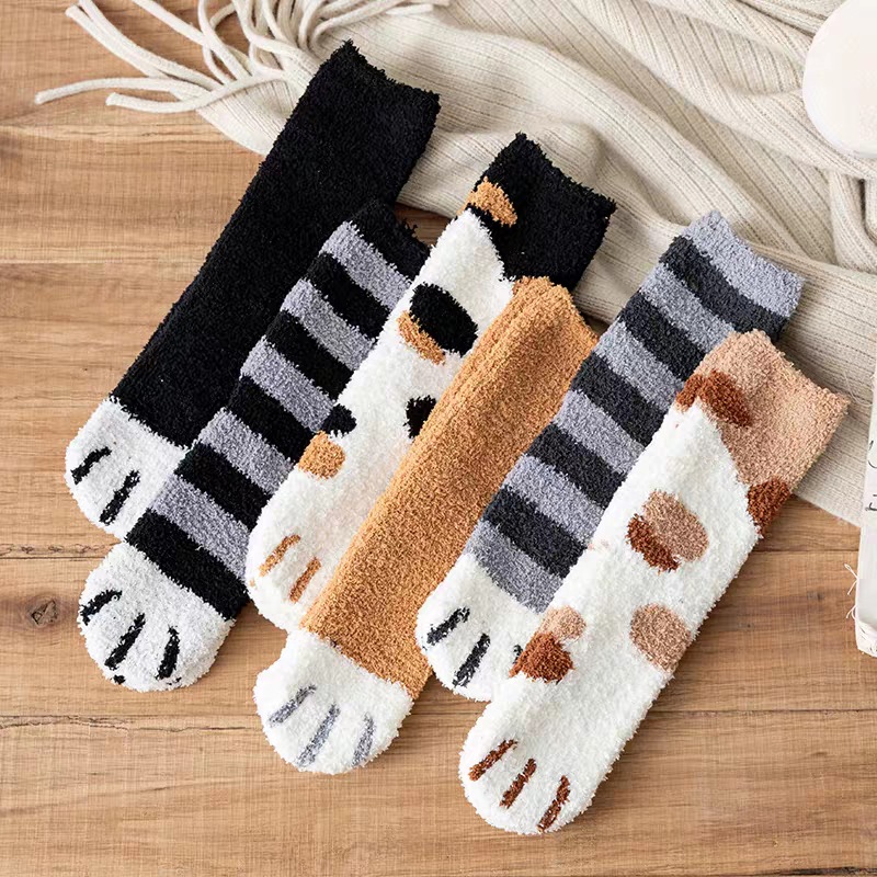 Autumn and Winter Coral Fleece Socks Cat's Claw Socks Thickened Floor Socks Snow Socks Women Fleece-lined Cartoon Home Sleeping Socks