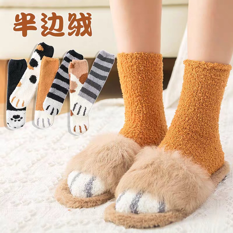 Autumn and Winter Coral Fleece Socks Cat's Claw Socks Thickened Floor Socks Snow Socks Women Fleece-lined Cartoon Home Sleeping Socks
