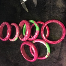 厂家直销 天然红绿宝女款手镯 福利高中低档镯子颜色红送礼礼物