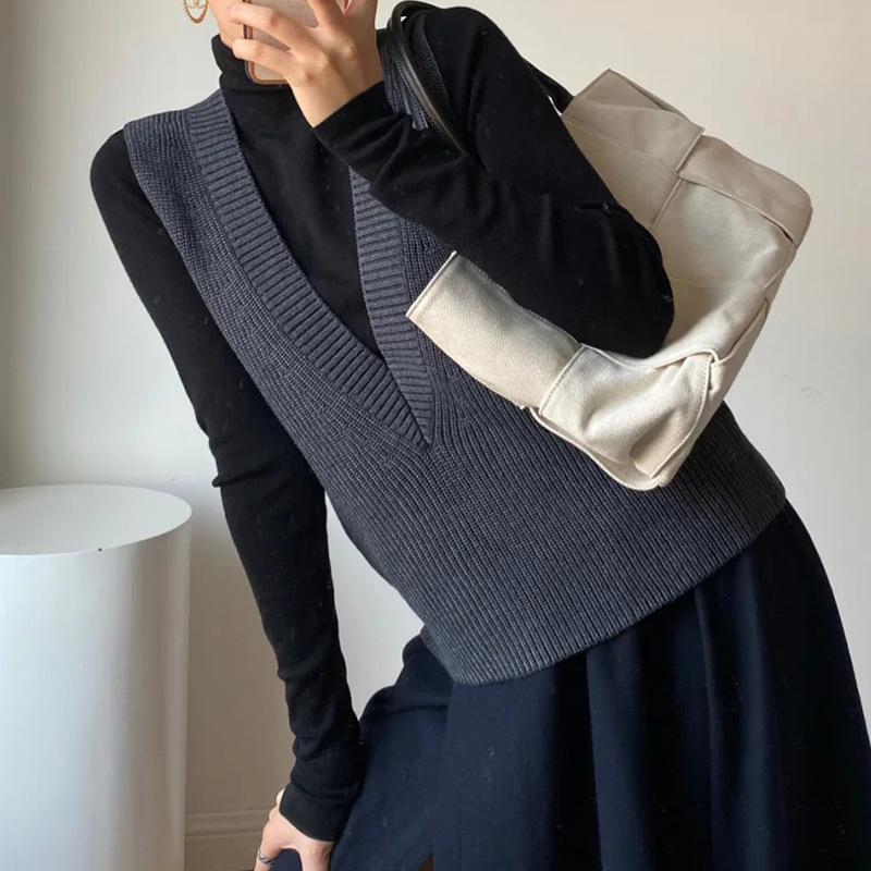 7-Needle Flat High-Quality Wool Vest Simple Loose Knitted Vest Sweater 2025 Autum Women's Cos Style